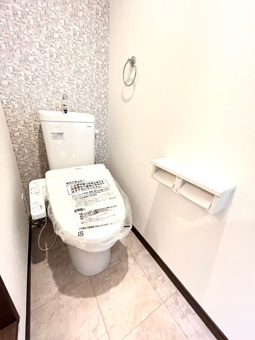 物件内観写真14　(トイレ)