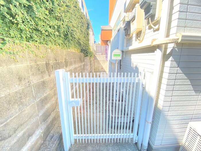 物件外観写真5　(外観写真)