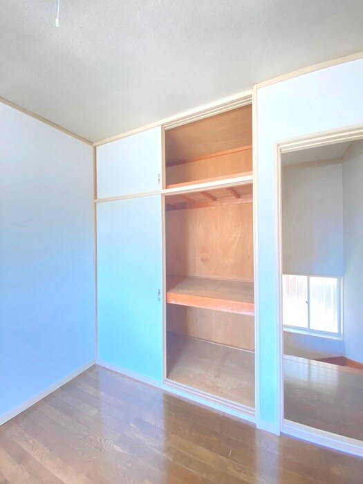 物件内観写真10　(収納)