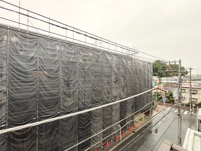 物件内観写真21　(室内からの展望)