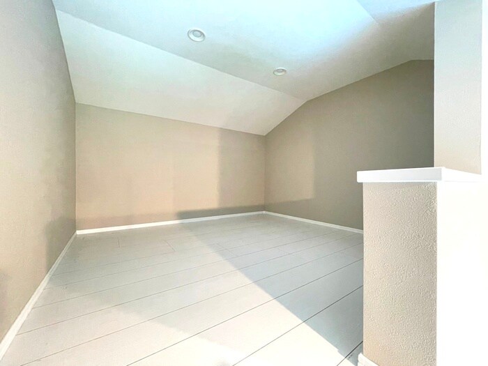 物件内観写真14　(ロフト)