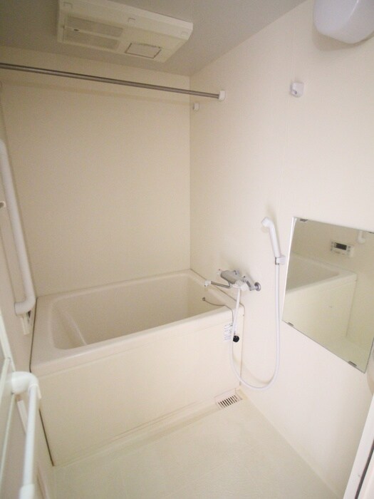 物件内観写真11　(バス／シャワールーム等)