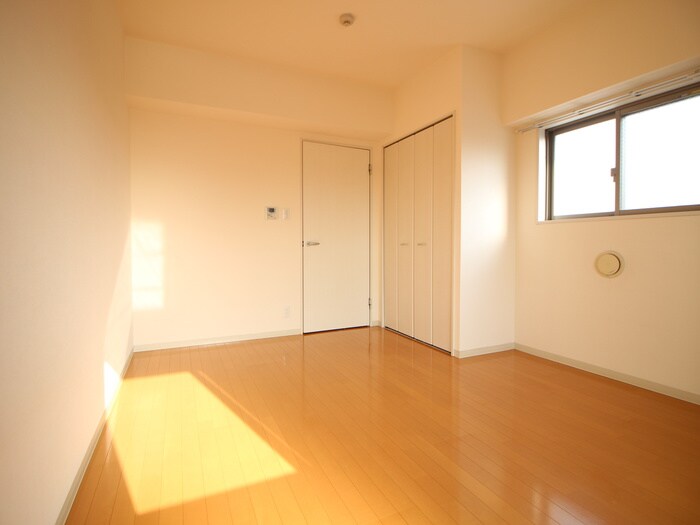 物件内観写真22　(居室)