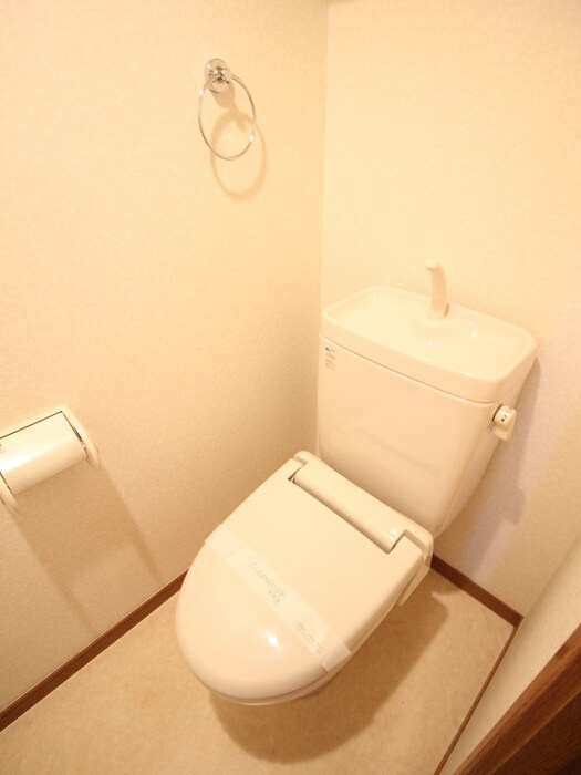 物件内観写真13　(トイレ)