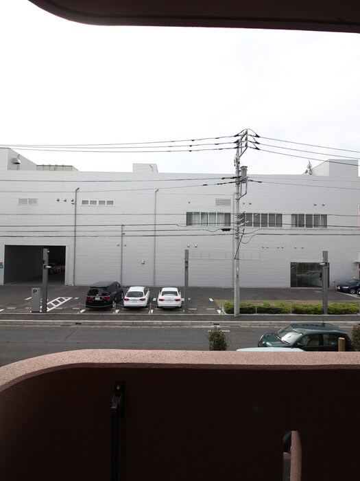 物件内観写真22　(室内からの展望)