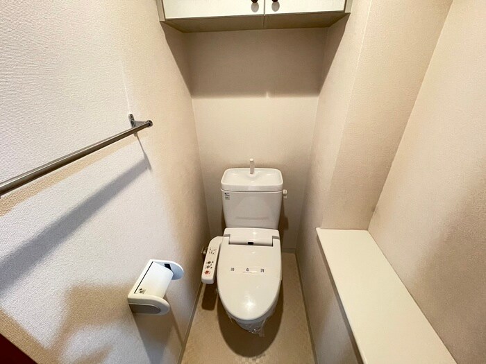 物件内観写真13　(トイレ)