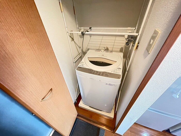 物件内観写真15　(洗濯機置場)