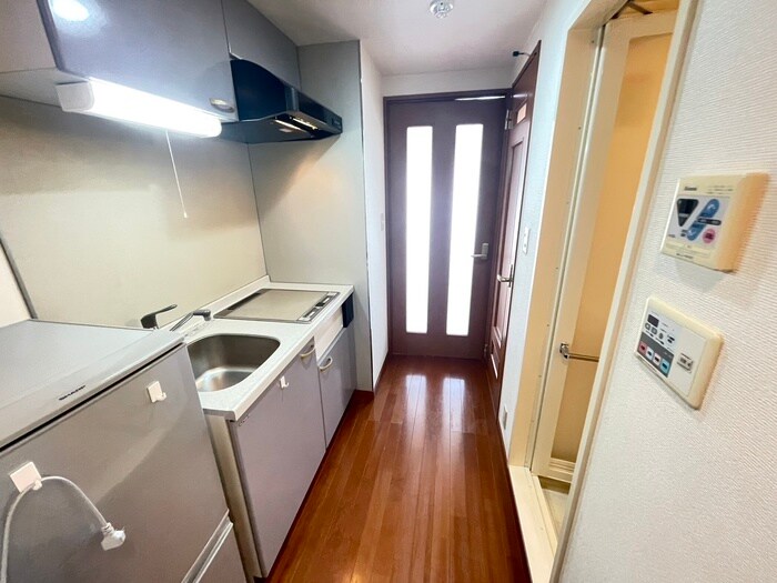 物件内観写真15　(廊下)