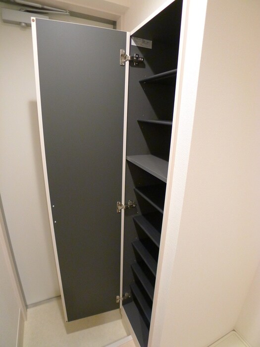 物件内観写真15　(靴箱)