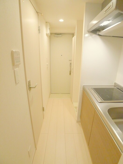 物件内観写真20　(廊下)