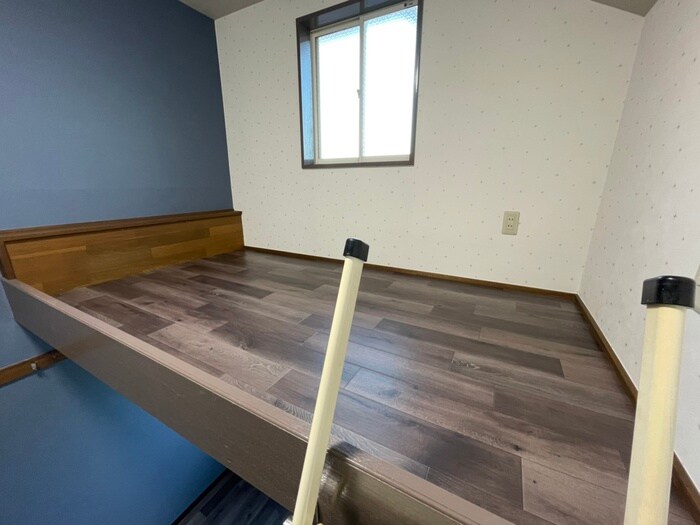 物件内観写真9　(ロフト)
