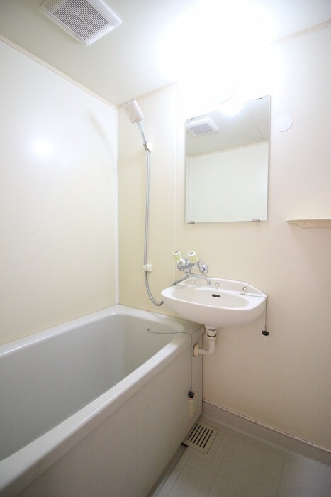 物件内観写真13　(バス／シャワールーム等)