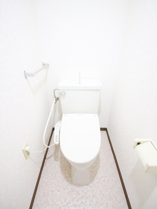 物件内観写真14　(トイレ)