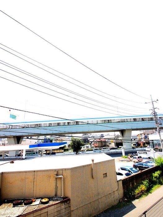 物件内観写真16　(室内からの展望)