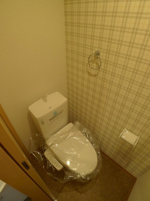 物件内観写真10　(トイレ)