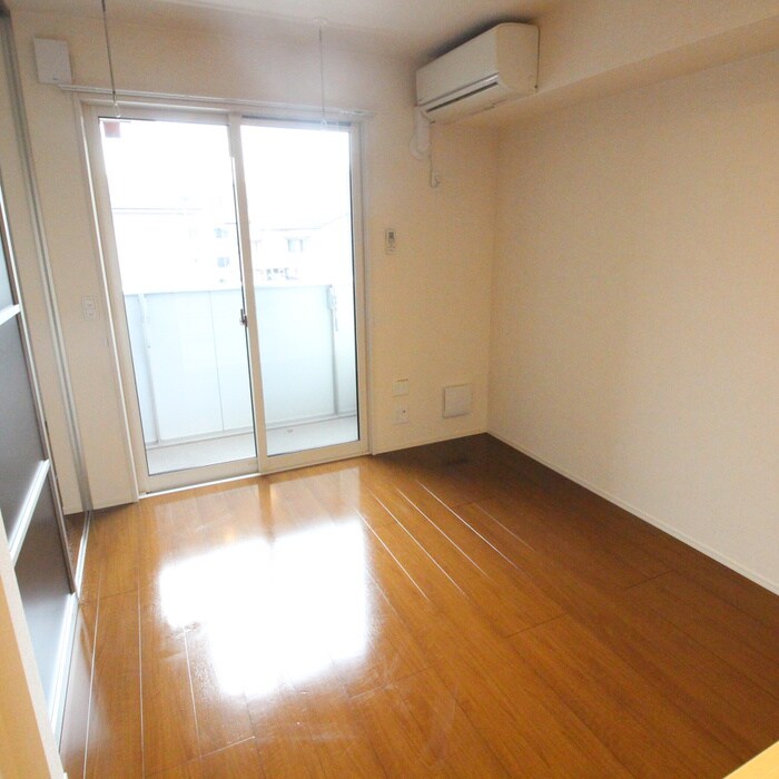 物件内観写真5　(居室)