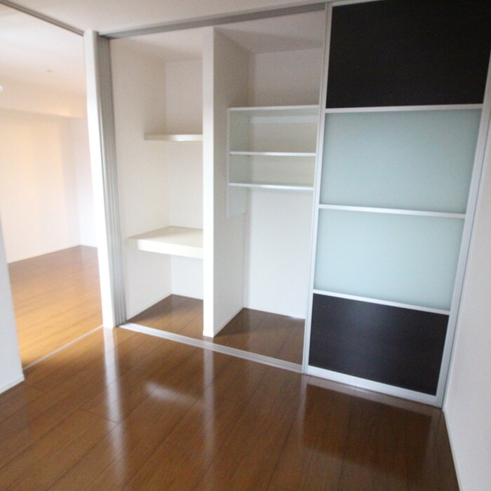 物件内観写真13　(収納)