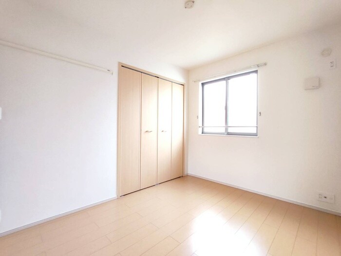 物件内観写真9　(居室)