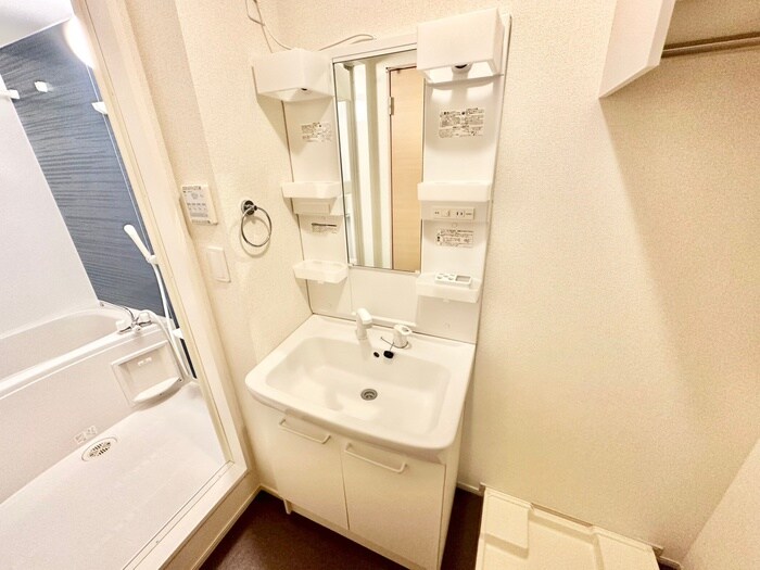 物件内観写真13　(洗面)