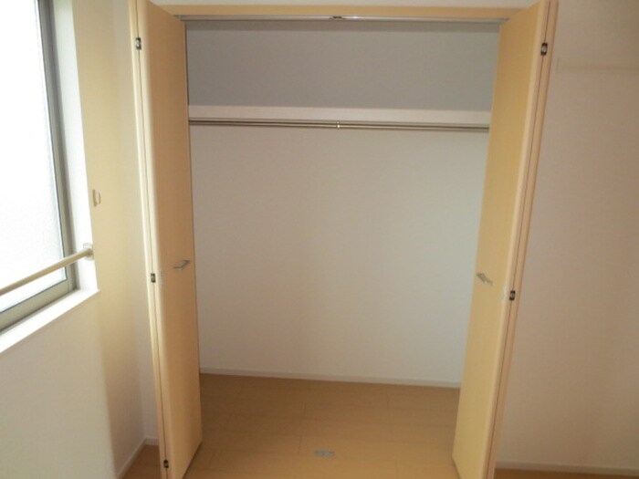 物件内観写真13　(収納)