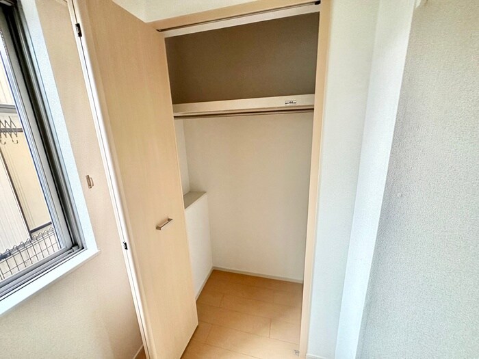 物件内観写真15　(収納)