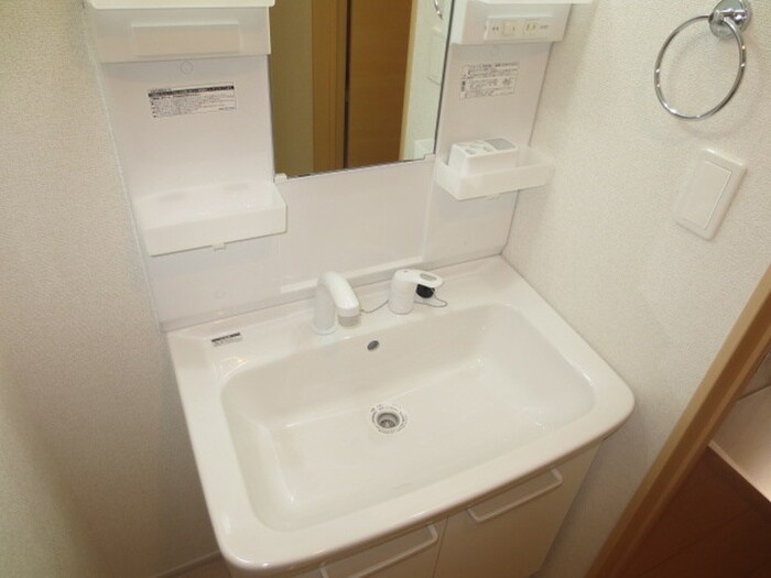 物件内観写真15　(洗面)