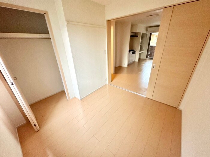 物件内観写真19　(居室)