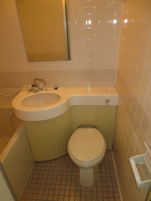 物件内観写真9　(トイレ)