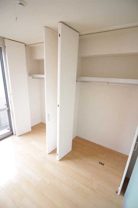 物件内観写真17　(収納)