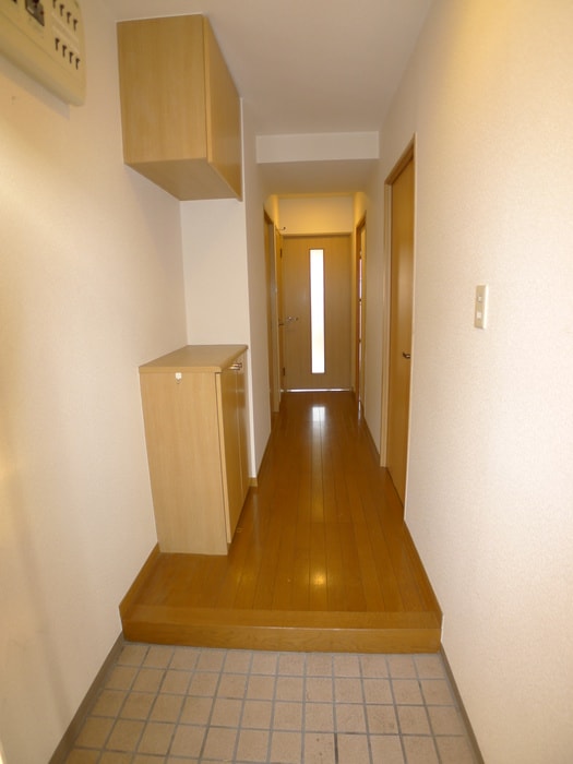 物件内観写真16　(廊下)