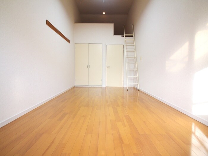 物件内観写真9　(居室)