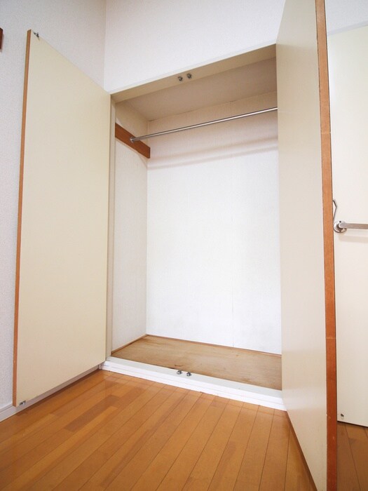 物件内観写真17　(収納)
