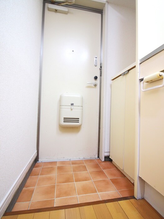 物件内観写真22　(玄関)