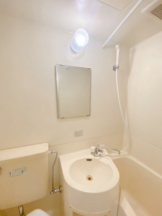 物件内観写真11　(洗面)