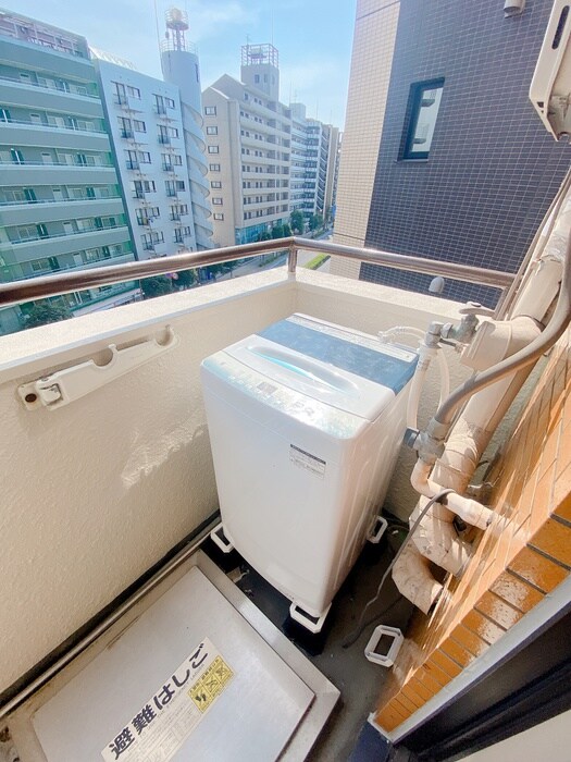 物件内観写真17　(洗濯機置場)