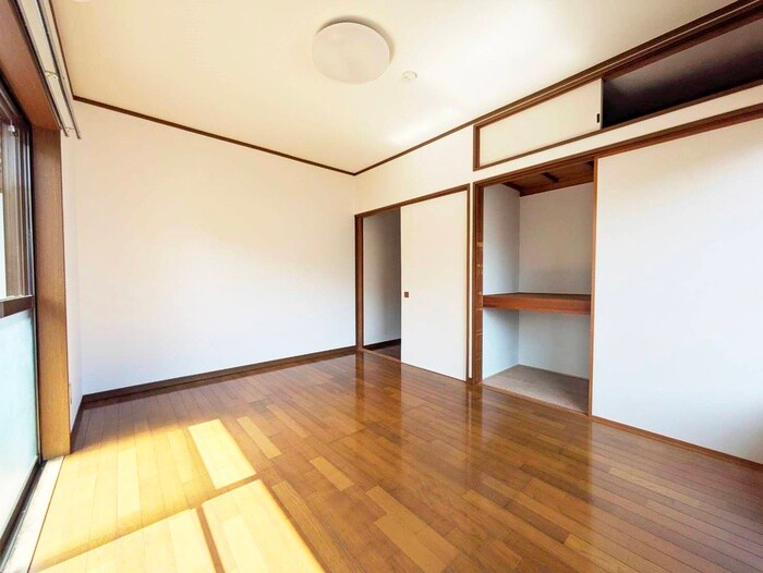 物件内観写真9　(居室)