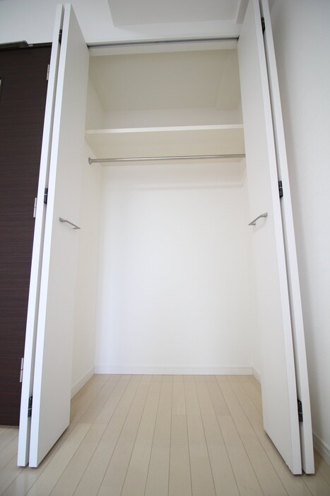 物件内観写真16　(収納)