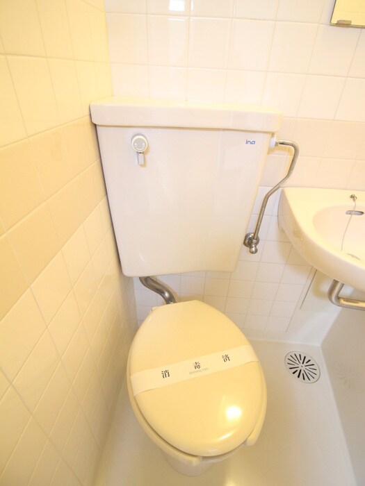 物件内観写真12　(トイレ)