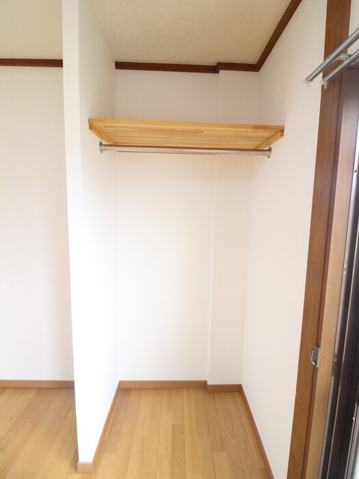 物件内観写真15　(収納)