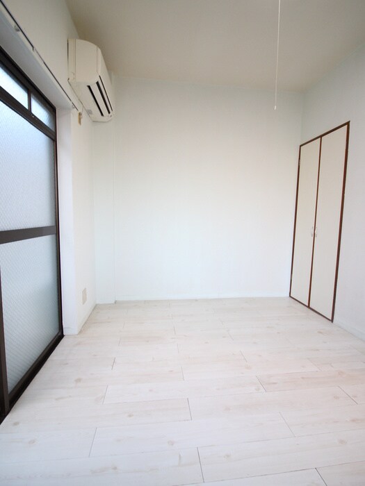 物件内観写真8　(内観写真)