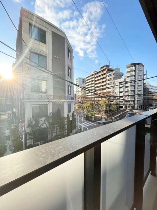 物件内観写真12　(室内からの展望)