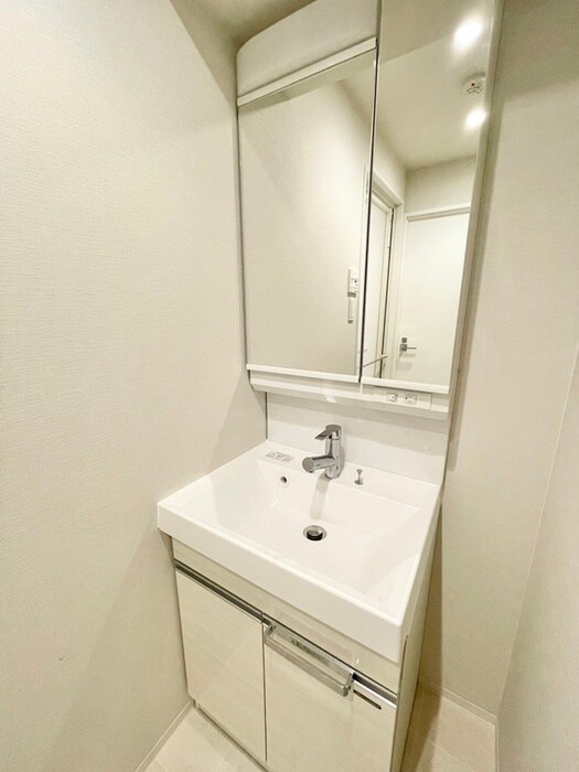 物件内観写真13　(洗面)