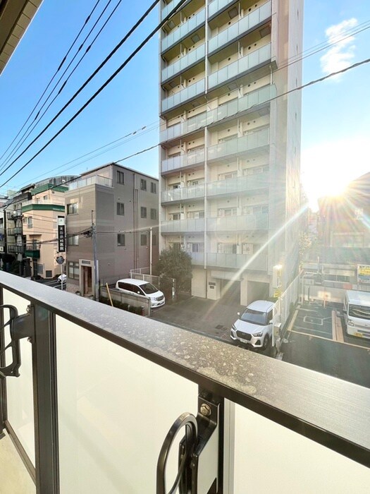 物件内観写真22　(室内からの展望)