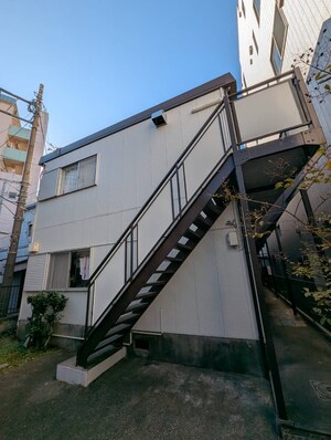 ハイツ中川外観写真