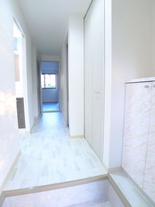 物件内観写真17　(靴箱)