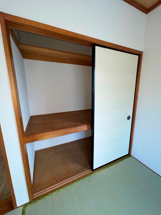 物件内観写真16　(収納)