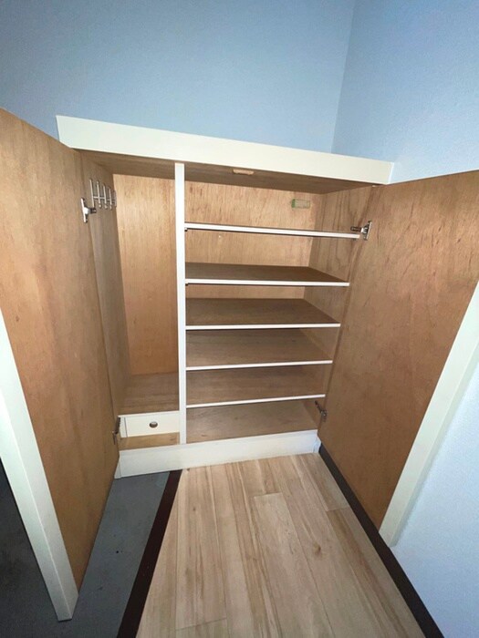 物件内観写真19　(靴箱)