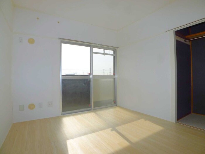 物件内観写真11　(内観写真)