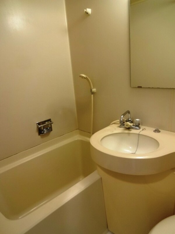 バス／シャワールーム等