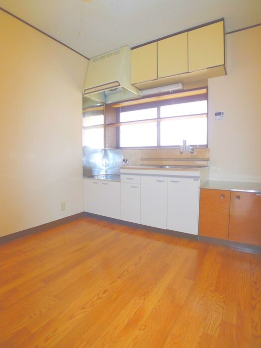 物件内観写真10　(内観写真)